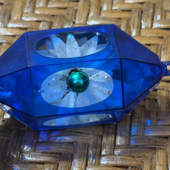 Vintage Jewel Bright Blue Faceted Plastic Ornaments With Festive  Set Of 2 - Picture 4 of 9